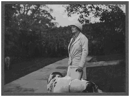 Dorothy Wellesley.jpg